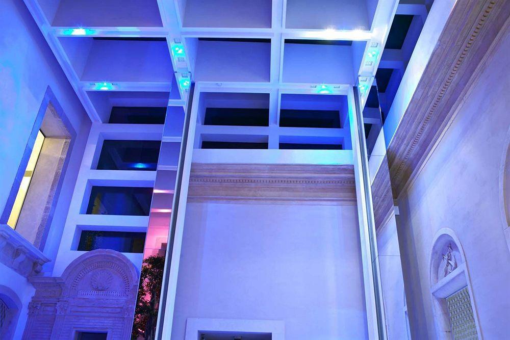 Hotel House 4*