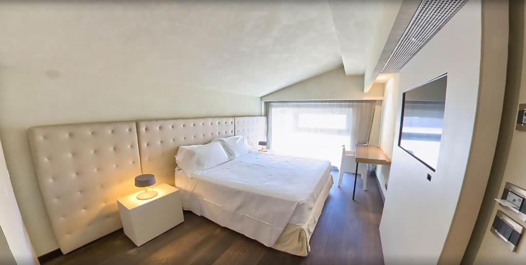 Hotel House