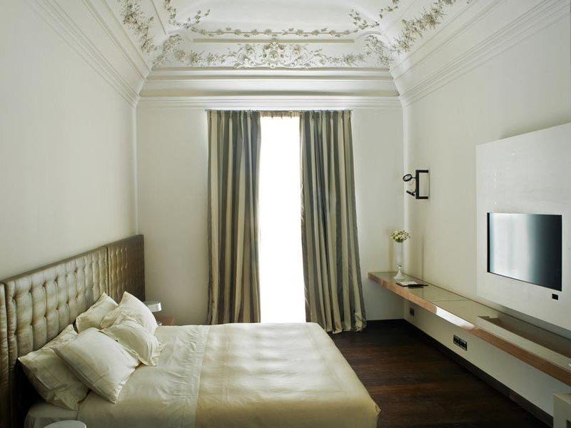 Hotel House 4*